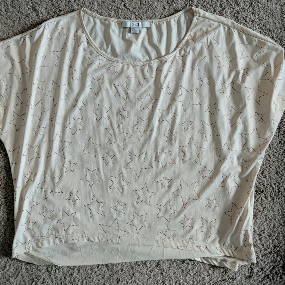Star crop top. XXI